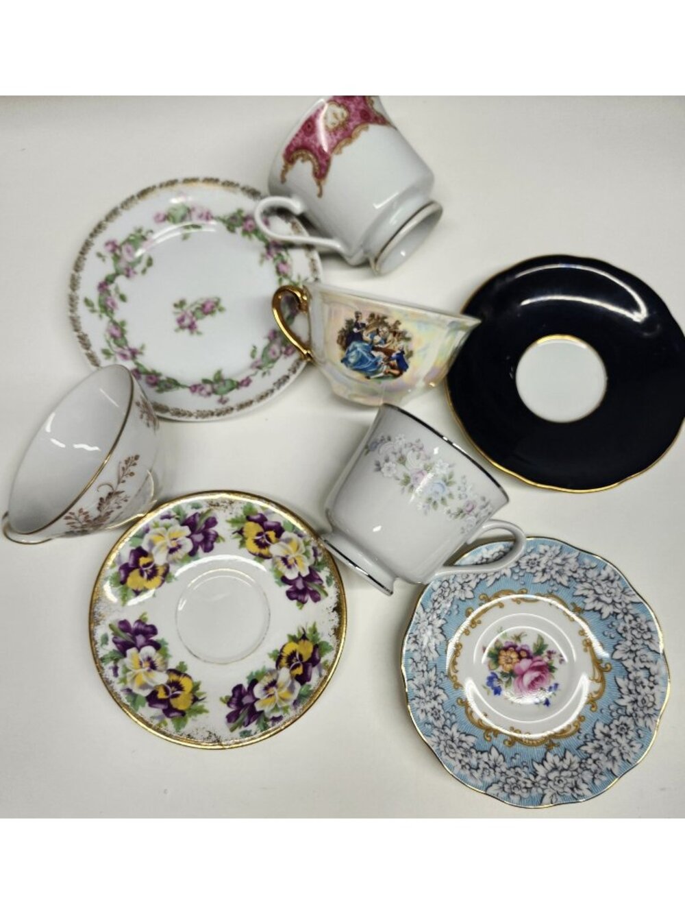 Mismatched Colorful Florals Tea Cups & Saucers 4 Sets Porcelain China